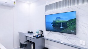 Dobbeltrom – familie, 1 kingsize-seng | TV