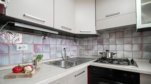 Apartment (1 Bedroom) | Interior - Italianway Easy - Zuretti 57 (Milan)