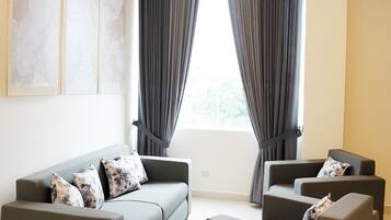 Deluxe appartement, 2 slaapkamers, balkon | Woonruimte