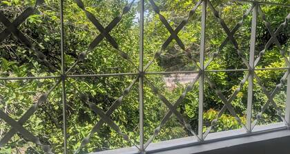 2 Bedroom Upstairs Large Flat in Portmore Pines