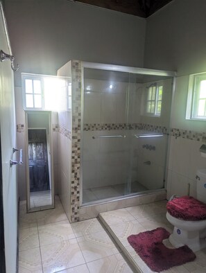 Apartment, 2 Bedrooms, Balcony | Bathroom - 2 Bedroom Upstairs Large Flat in Portmore Pines (Portmore)