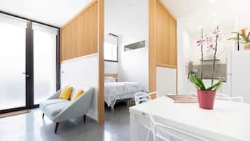 Deluxe appartement, 3 slaapkamers, terras, uitzicht op de binnenplaats | Interieur