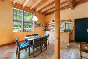 Dining - Kitchen-cum-living room with bathroom (Hennef (Sieg))