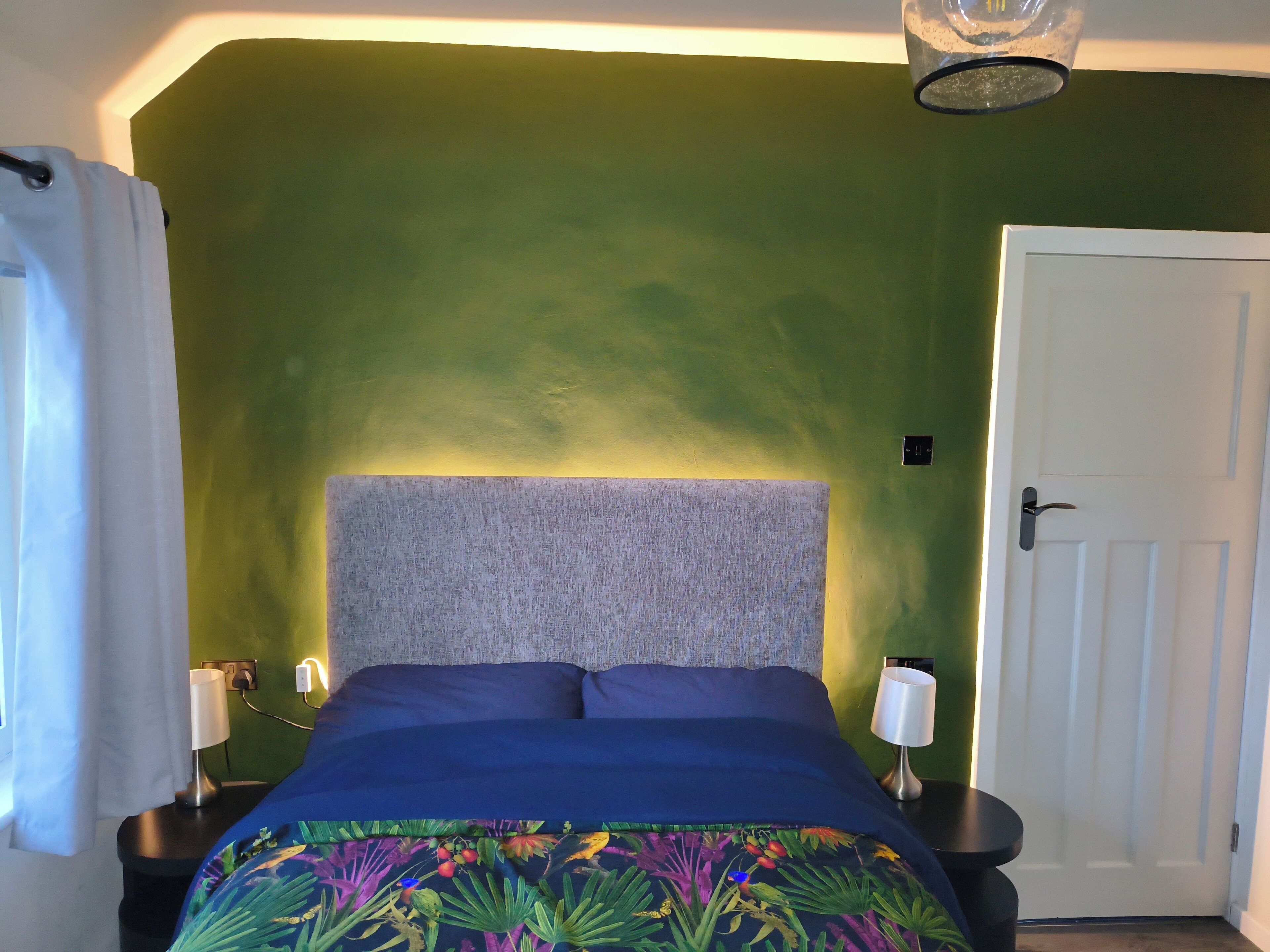 2 Schlafzimmer, Schreibtisch, Bügeleisen/Bügelbrett, kostenloses WLAN