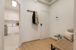 Interior - Enjoy Apartments Ecuador (Barcelona)