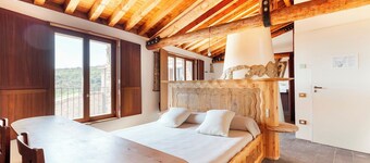 Casa Fumanal - Unique Property for up to 24