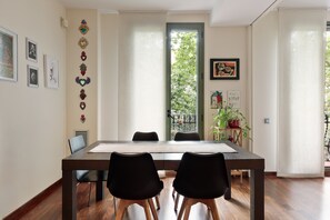 Interior - Frida by EnjoyApartments (Barcelona)