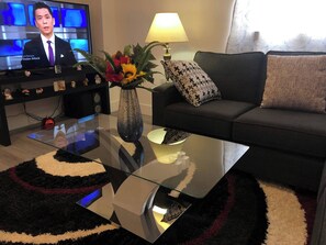 House, 1 Bedroom, Accessible, Patio | Living room | Books - Christon Exotic Suite - A Homey Suite (Halifax)