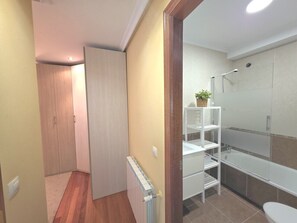 Hair dryer, towels - Apartamento acogedor - Santona 3021 (Santoña)