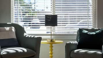 House | 4 bedrooms, Internet