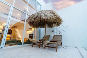 Basic Villa | Terrace/patio - Villa Casa Zaya B (Canggu)