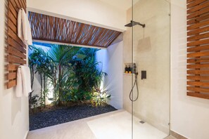 Basic Villa | Bathroom - Villa Jacelyne (Canggu)