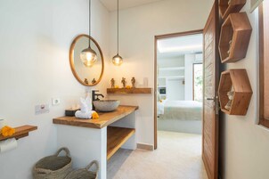 Basic Villa | 2 bedrooms, desk, laptop workspace, bed sheets