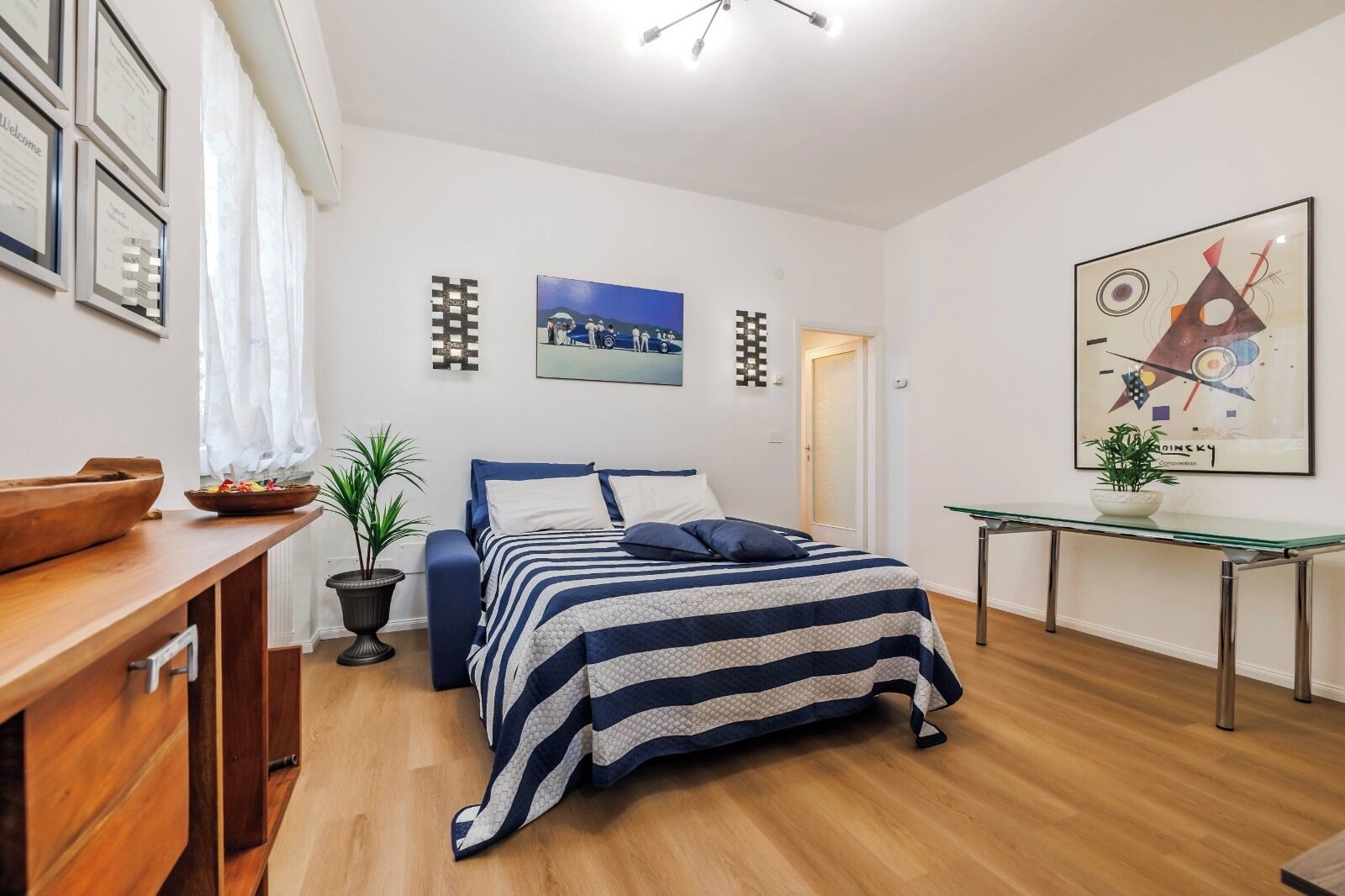 熨斗/熨衣板、WiFi、床单