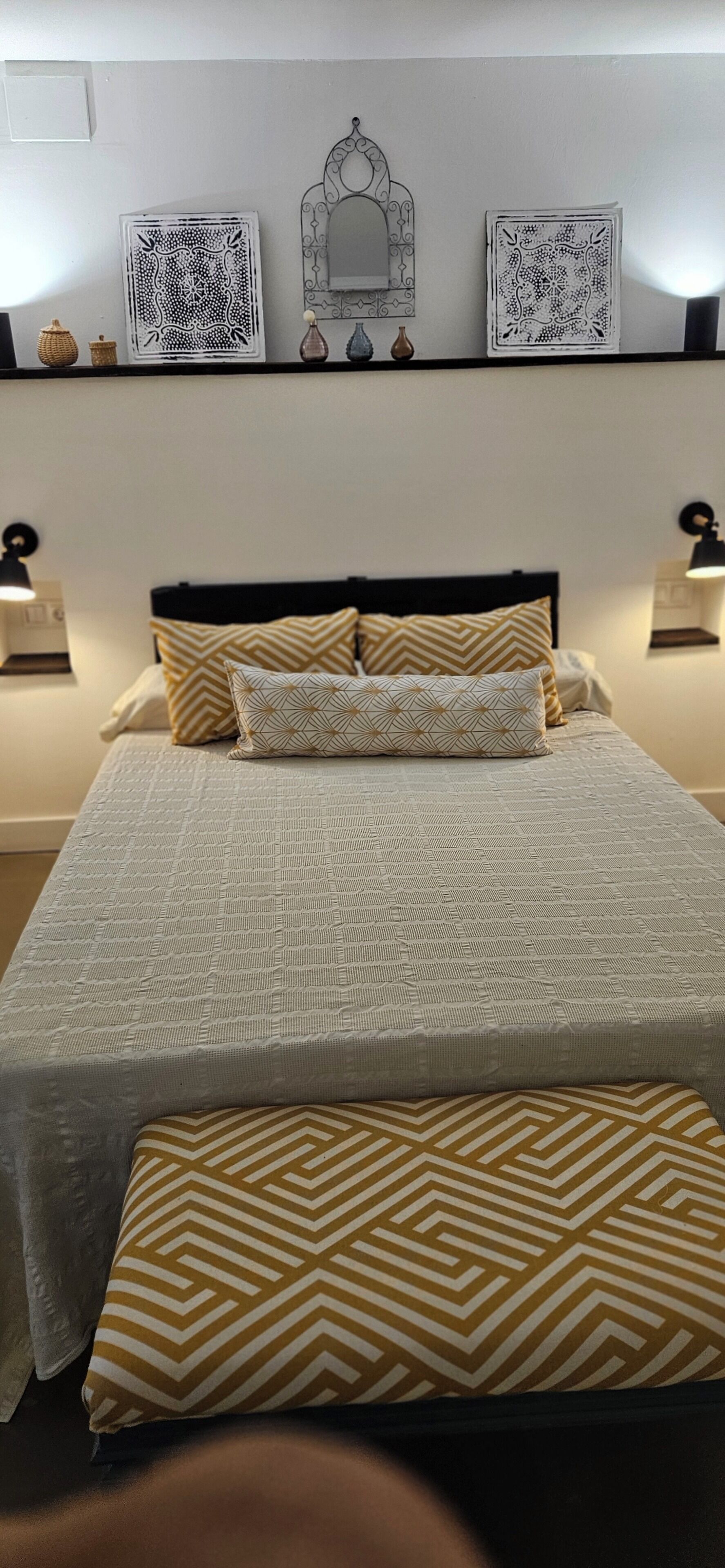 1 bedroom, iron/ironing board, travel cot, free WiFi