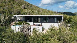 House - Villa Solara Cove Modern Design Luxury Nature (Sint Willibrordus)