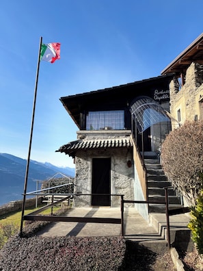 Exterior detail - Free x olympics, 9km from bernina train (tirano-saint moritz)800m of downtown (Teglio)