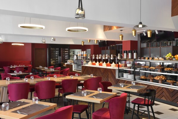 Buffet déjeuner (57500 CDF par personne)