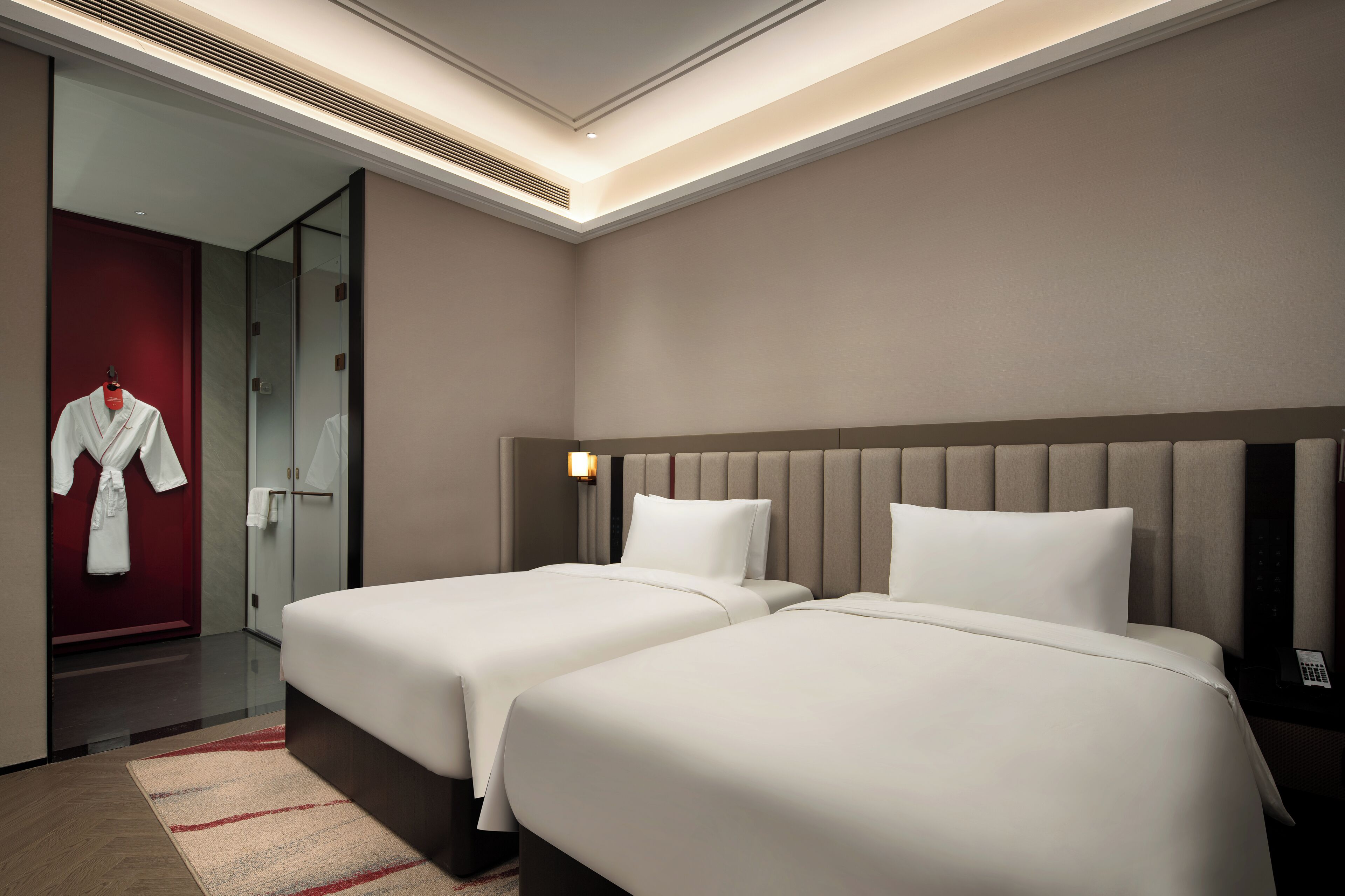 Superior Twin Room, 2 Single Beds | Free minibar items, in-room safe, individually furnished, desk