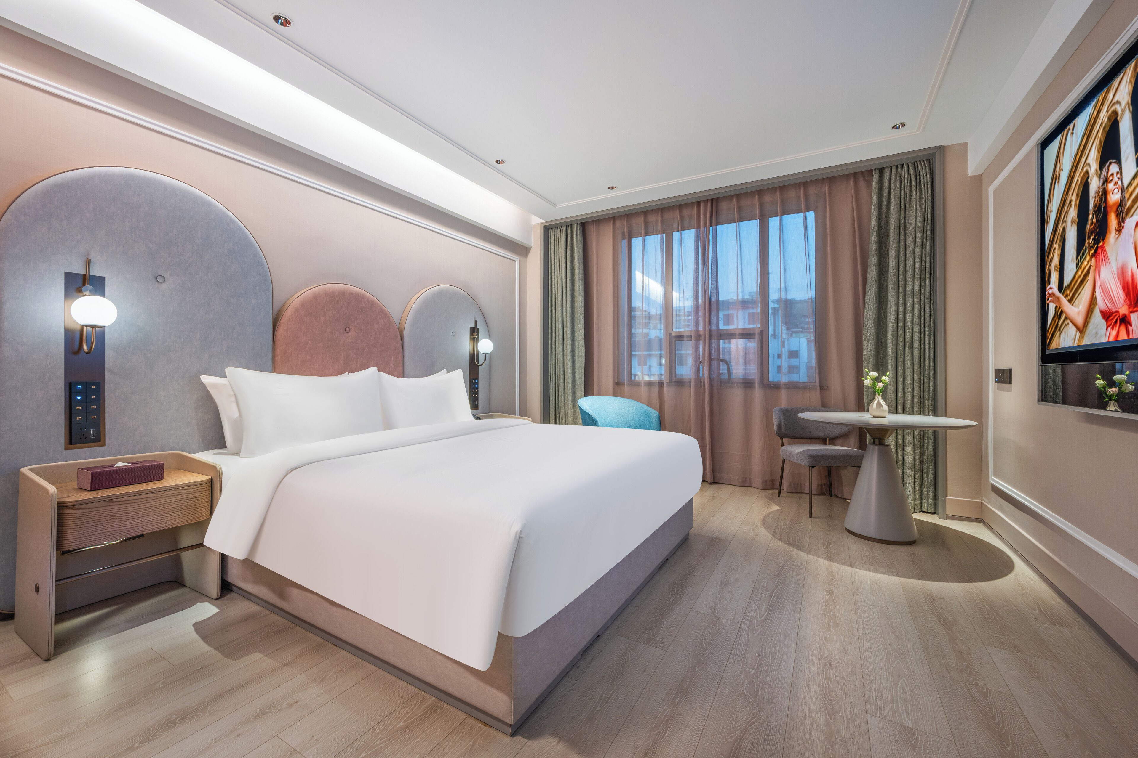 Habitación ejecutiva, 1 cama de matrimonio grande | Ropa de cama de alta calidad y edredones de plumas