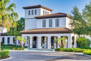 House (5 Bedrooms) | Interior - Disney Oasis: 5BR Windsor Home w/ Private Pool (Kissimmee)