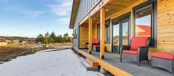 Walk to Lake! All-season Getaway in Pagosa Springs