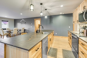 House (3 Bedrooms) | Interior - Walk to Lake! All-season Getaway in Pagosa Springs (Pagosa Springs)
