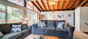 Walk to Lake Tahoe: Family Retreat w/ Deck!