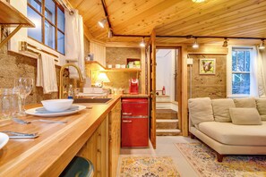 Apartment (0 Bedroom) | Interior - Explore CU! Unique Studio w/ Private Courtyard (Boulder)