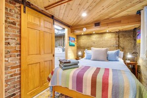 Apartment (0 Bedroom) | Interior - Explore CU! Unique Studio w/ Private Courtyard (Boulder)