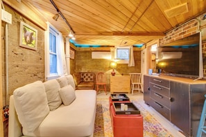 Apartment (0 Bedroom) | Interior - Explore CU! Unique Studio w/ Private Courtyard (Boulder)