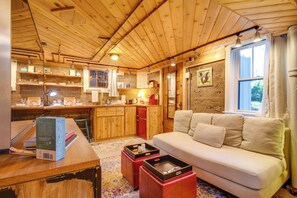 Apartment (0 Bedroom) | Interior - Explore CU! Unique Studio w/ Private Courtyard (Boulder)