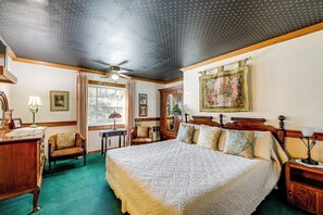 House (Multiple Bedrooms) | Interior - 'the Pickford House' - Luxury Central Coast Stay! (Cambria)