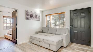 Casa (2 Bedrooms) | Parte interna