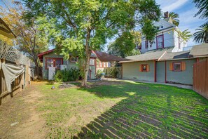 House (3 Bedrooms) | Interior - Home 1/2 Mi to Dtwn Riverside: Families Welcome! (Riverside)