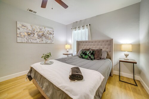 Family-friendly Home 2 Mi to Dtwn Riverside
