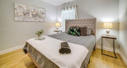 Family-friendly Home 2 Mi to Dtwn Riverside