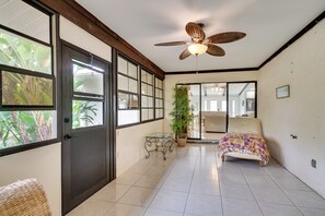 House (2 Bedrooms) | Interior - Private Beach & Pool Access! Fort Myers Getaway (Fort Myers)