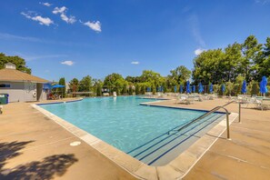 Interior - 2 Mi to Bethany Beach: Townhome w/ Pool Access! (Frankford)