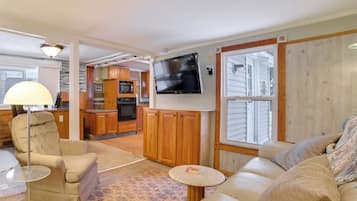 House (1 Bedroom) | Interior