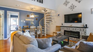 Apartment (2 Bedrooms) | Front of property