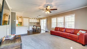 House (2 Bedrooms) | Front of property