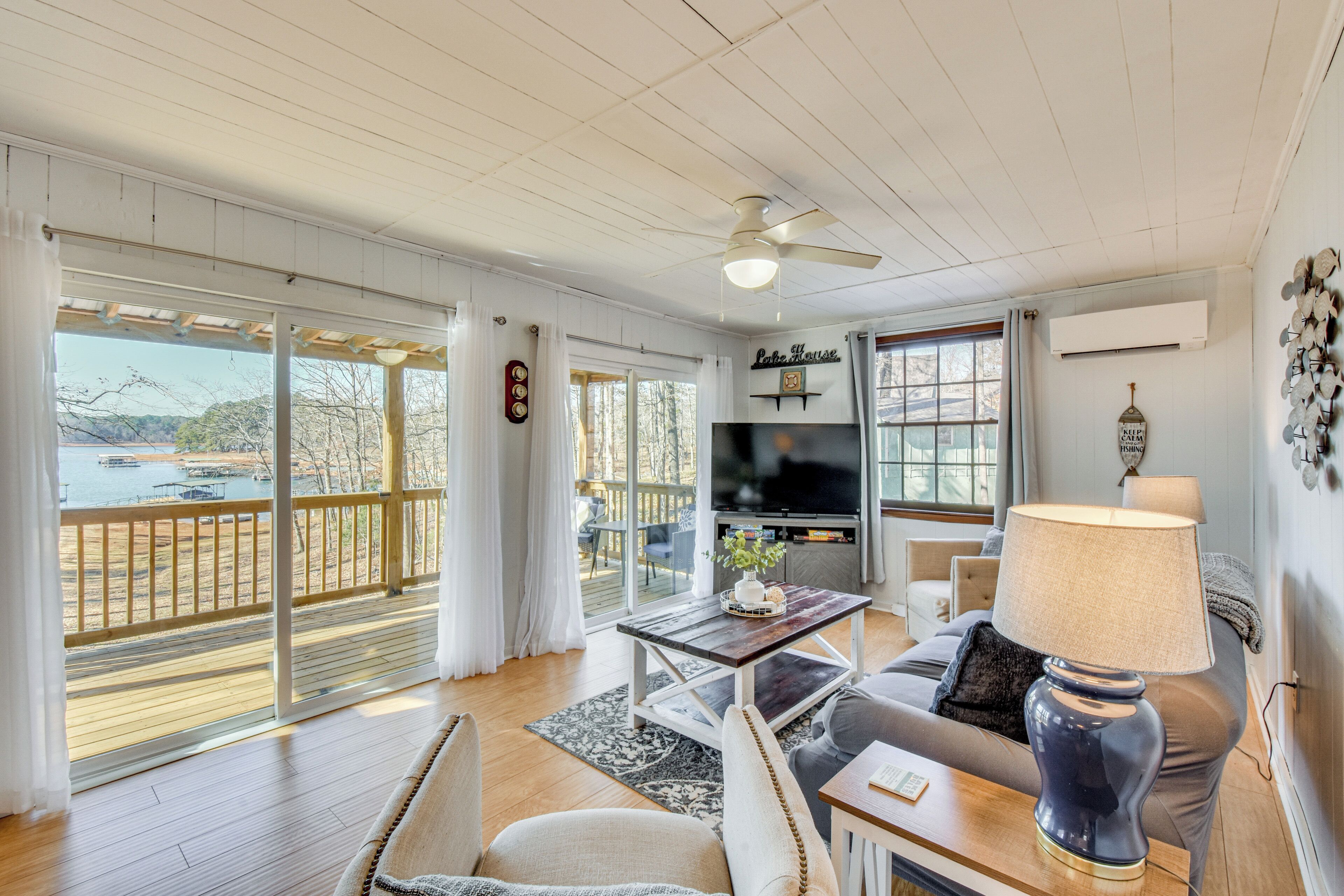 Mặt tiền nơi lưu trú