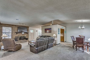 House (3 Bedrooms) | Interior - Beach Gear & Cruiser Bicycles: Quiet Pensacola Gem (Pensacola)