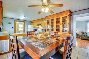 House (2 Bedrooms) | Interior - 2 Mi to Downtown Mount Airy! Cozy Home (Mount Airy)