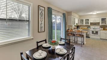 Rumah (3 Bedrooms) | Interior