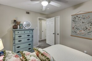 Interior - Fish, Hike & Tailgate: Russellville Home w/ Yard (Russellville)