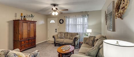 House (3 Bedrooms) | Front of property