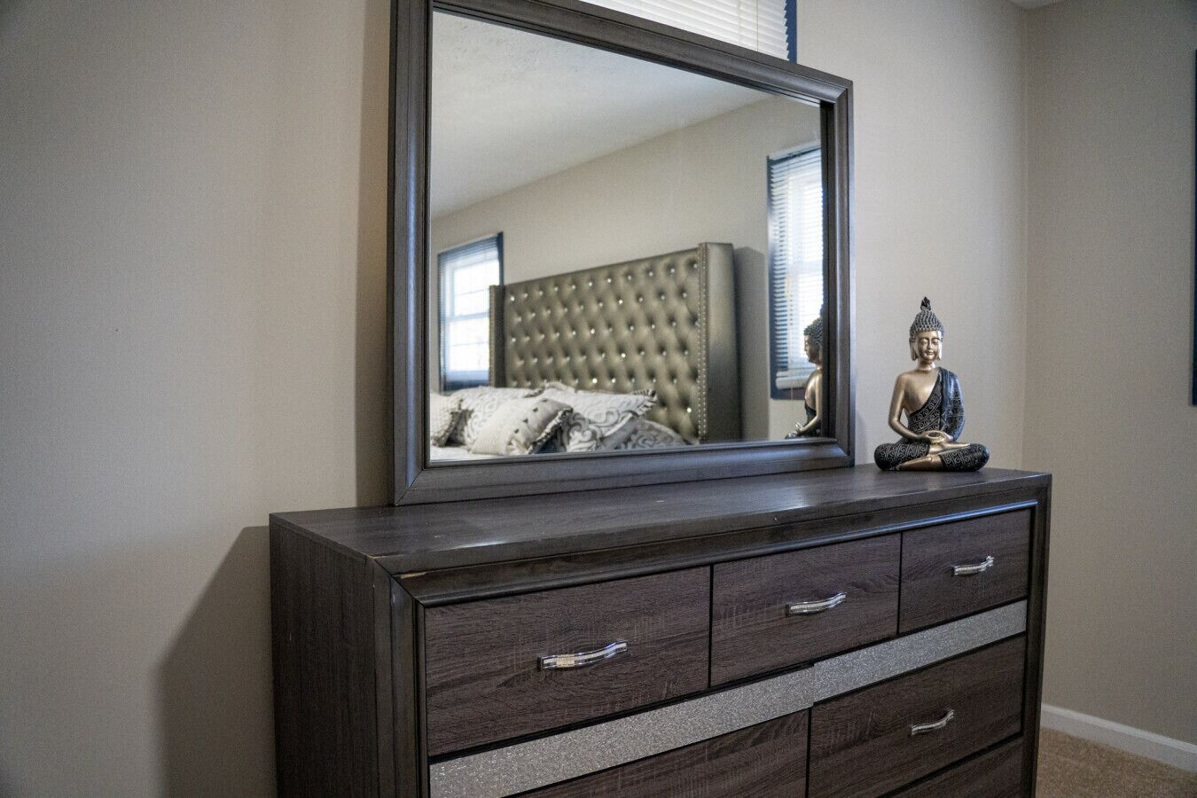 3 chambres, bureau, Wi-Fi, draps fournis