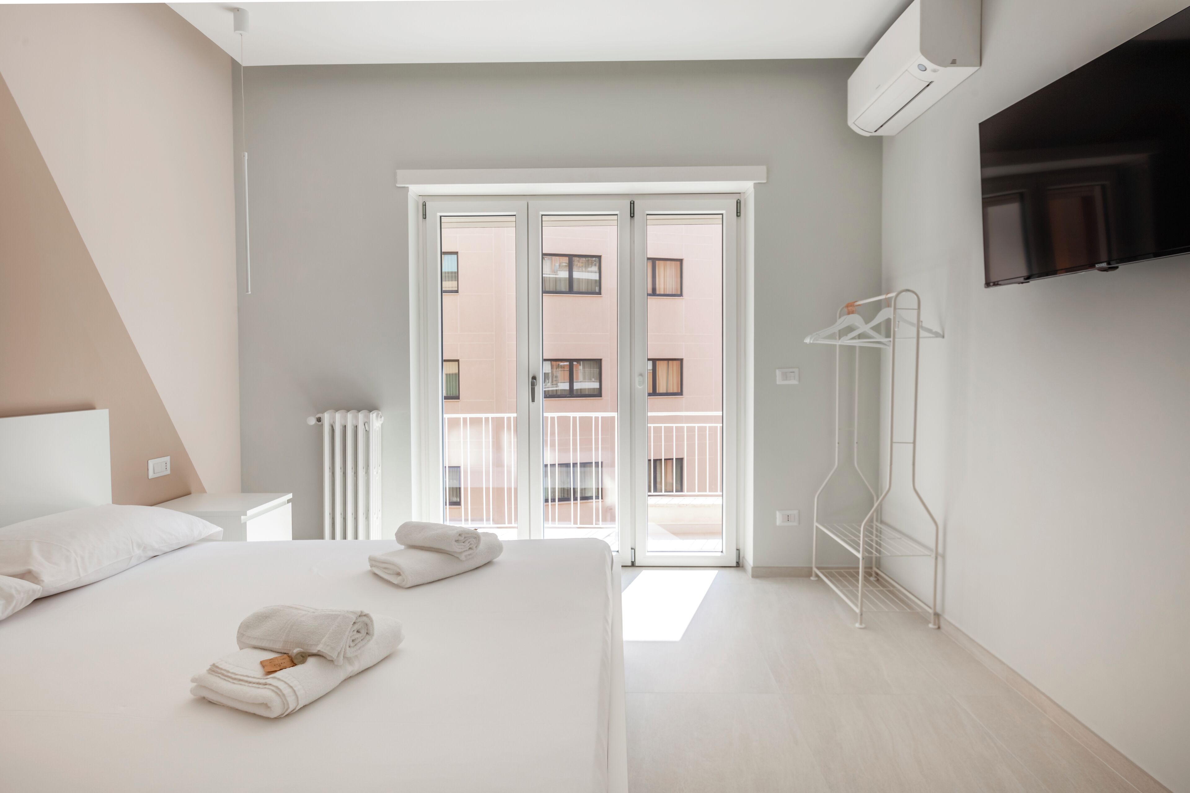 2 slaapkamers, een strijkplank/strijkijzer, wifi, beddengoed
